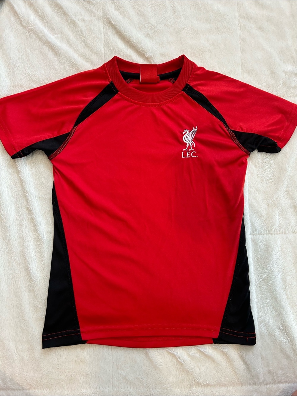 Boys Small Red & Black Short Sleeve Liverpool Football Club Tee